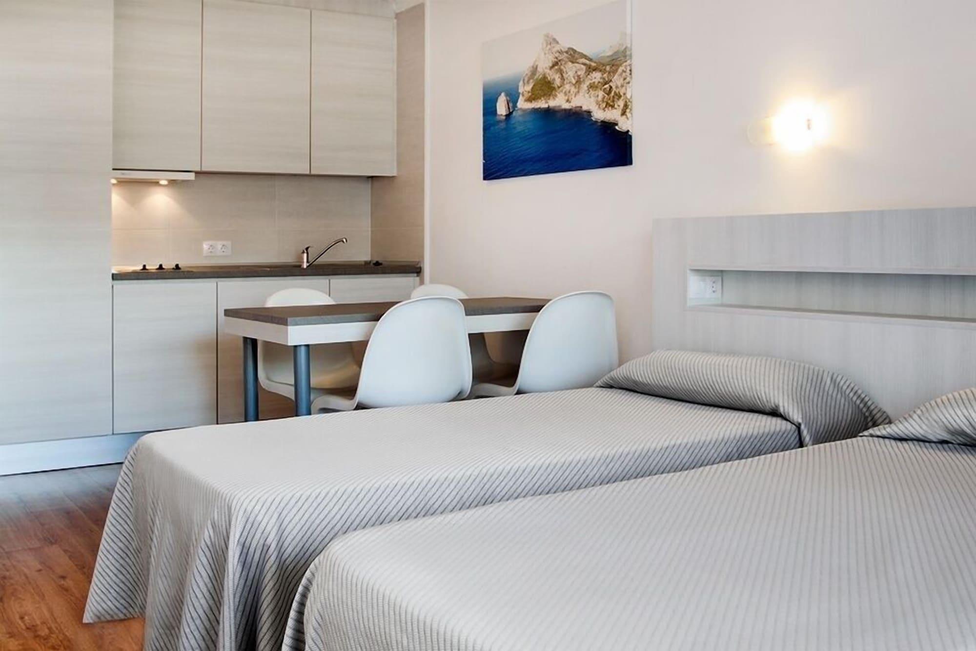 Apartamentos Sol Y Vera Magaluf  Eksteriør billede