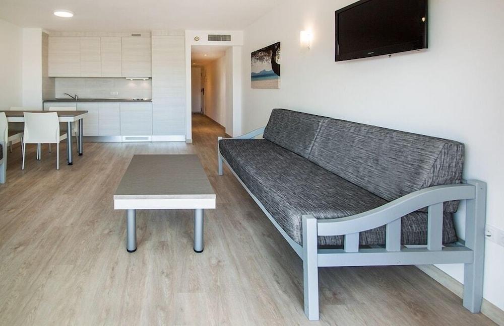 Apartamentos Sol Y Vera Magaluf  Eksteriør billede