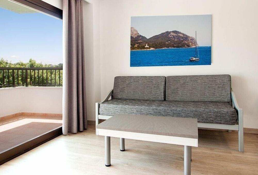 Apartamentos Sol Y Vera Magaluf  Eksteriør billede