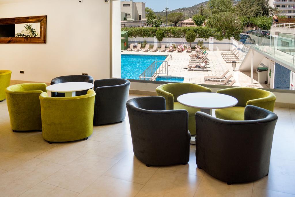 Apartamentos Sol Y Vera Magaluf  Eksteriør billede